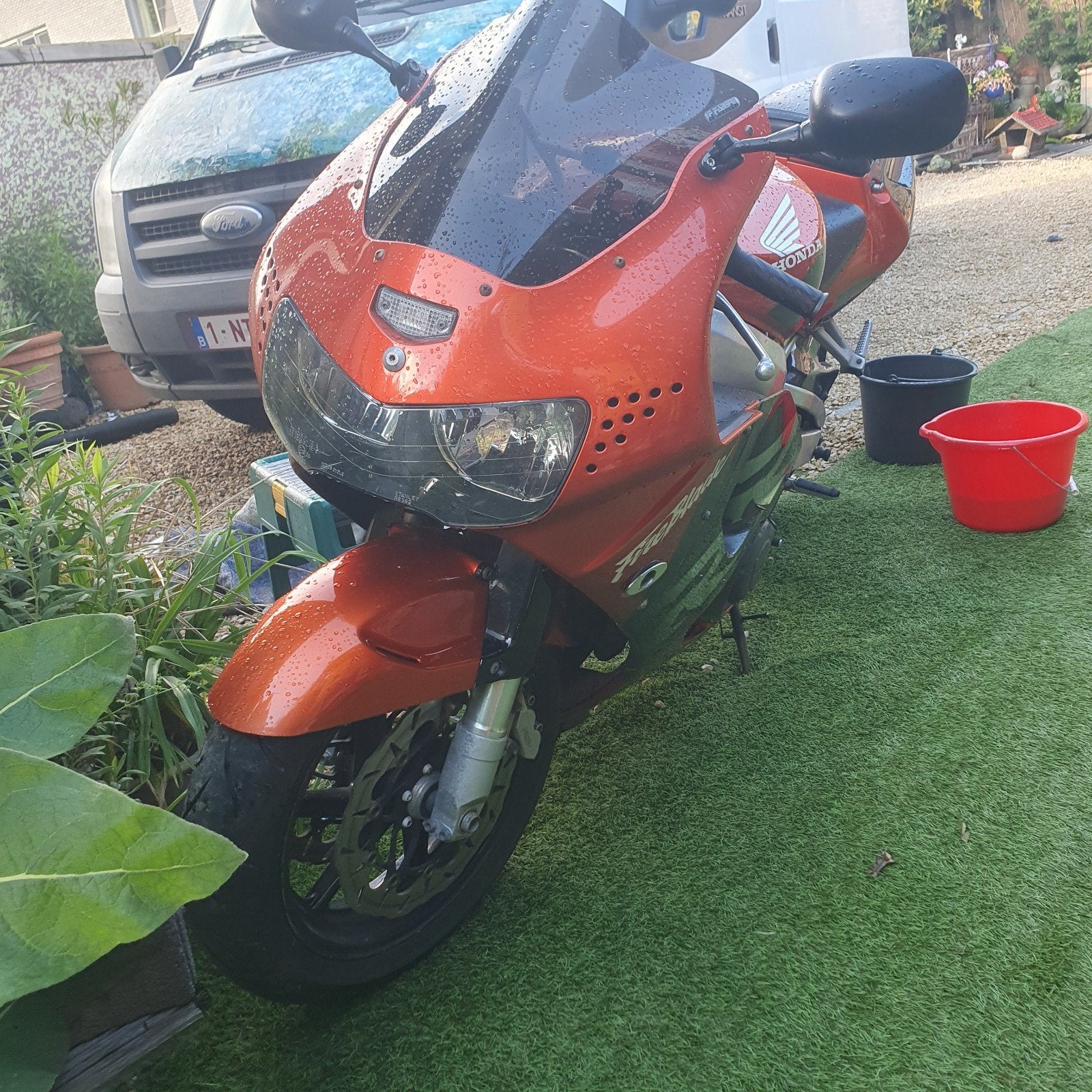 Honda CBR 900RR, 67.000 km, klaar zomer., Motoren, Particulier