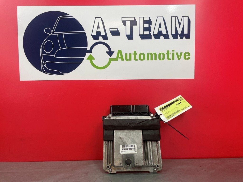COMPUTER MOTOR Audi A5 Sportback (8TA) (01-2009/01-2017), Robert Bosch AG, Gebruikt, Audi, Robert-Bosch-Allee 1
74232  Abstatt, DE