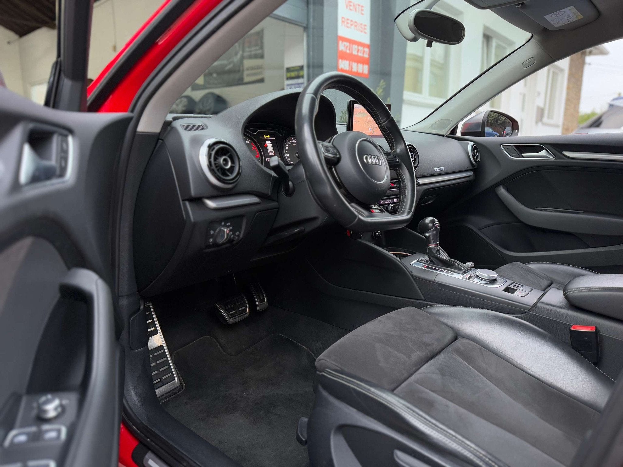 AUDI S3 2.0 TFSI 300ch QUATTRO SPORTBACK BVA S-TRONIC Sièges sport