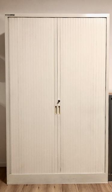grande armoire à dossiers, Enlèvement