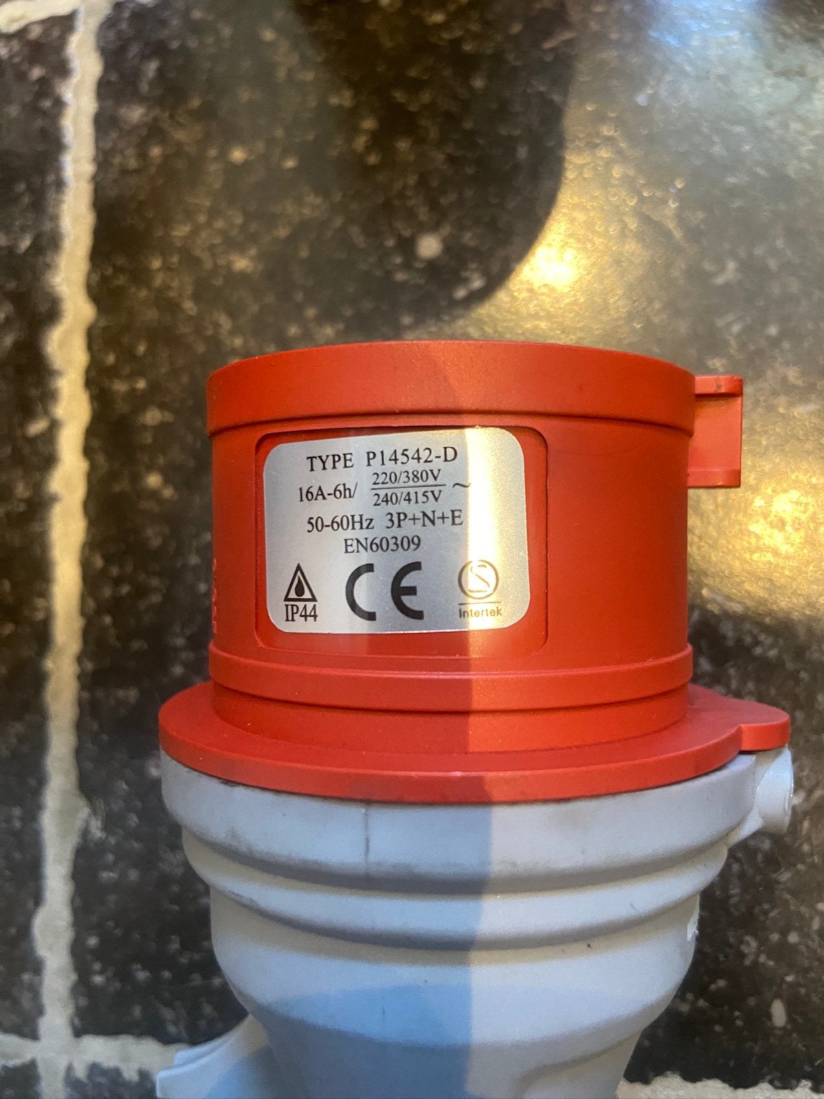 10 stekkers 380v 16a, Doe-het-zelf en Bouw, Ophalen, Stekker
