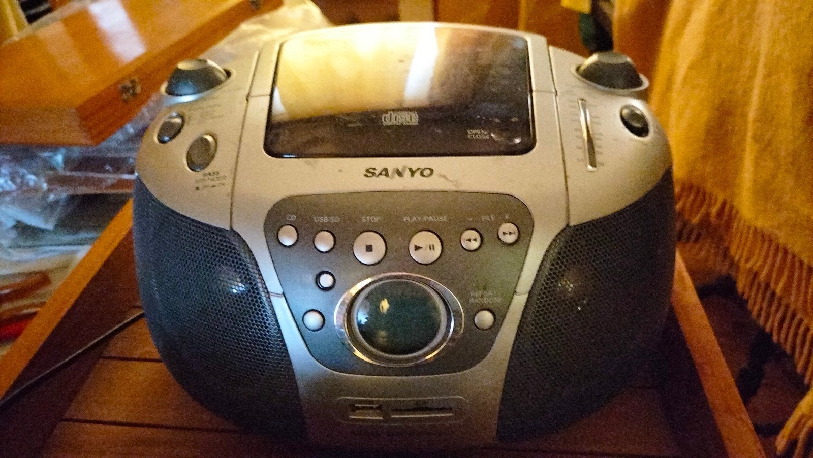 Radio CD MP3, Enlèvement, Radio
