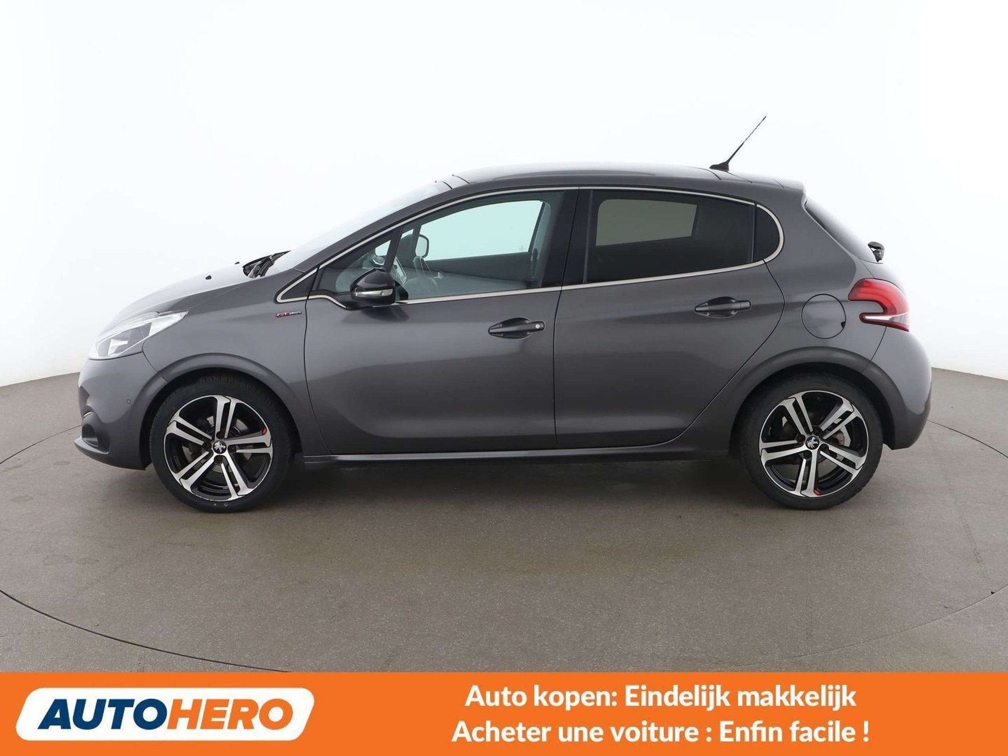 Peugeot 208 1.2 PureTech Allure (automatique), Argent ou Gris, Achat, Euro 6, 149 g/km
