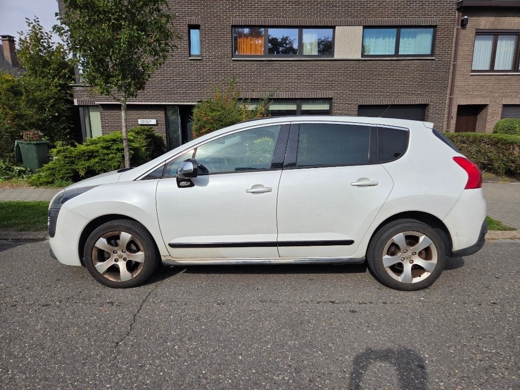 Peugeot 3008 - pas d'export, Autos, Cuir, Euro 5, Achat, Boîte manuelle