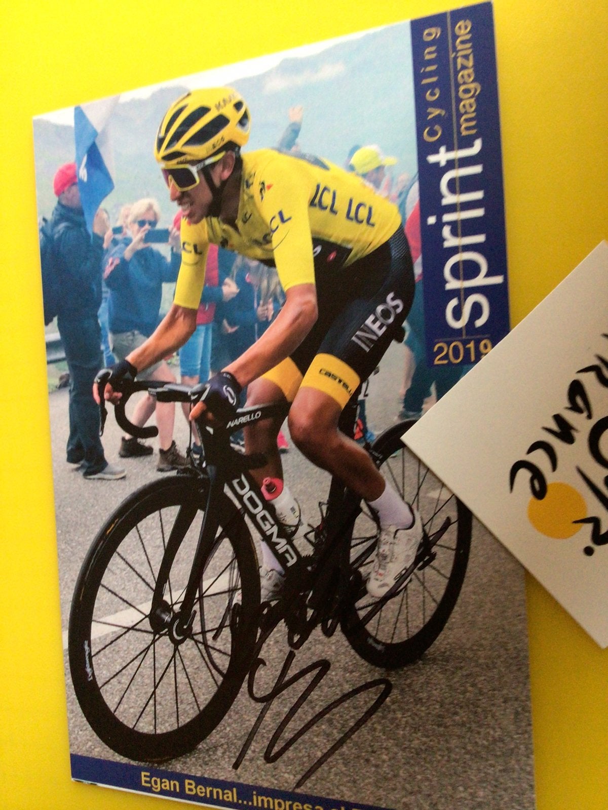 Wielerkaart 2019 tour de france egan bernal signe, Sports & Fitness, Cyclisme, Envoi