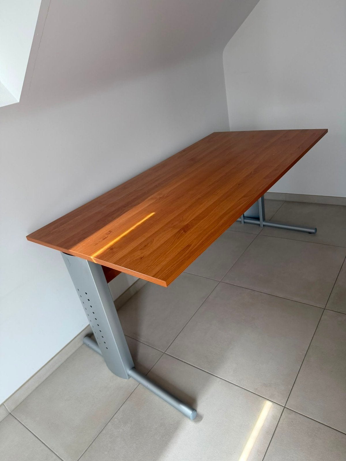 Bureau, Ophalen of Verzenden