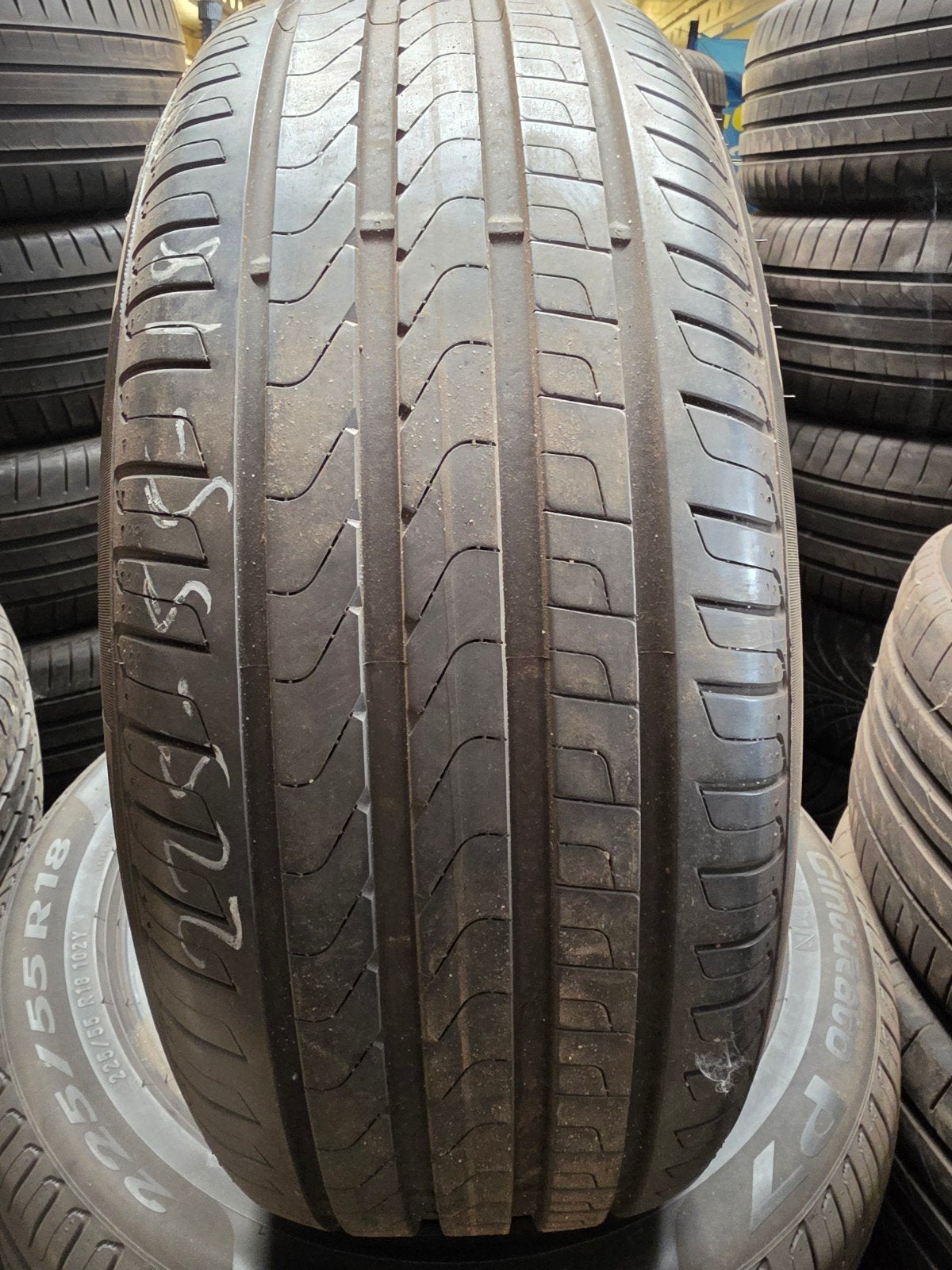 225/55r18 102y pirelli 50€ per stuk met montage en balancere, Ophalen