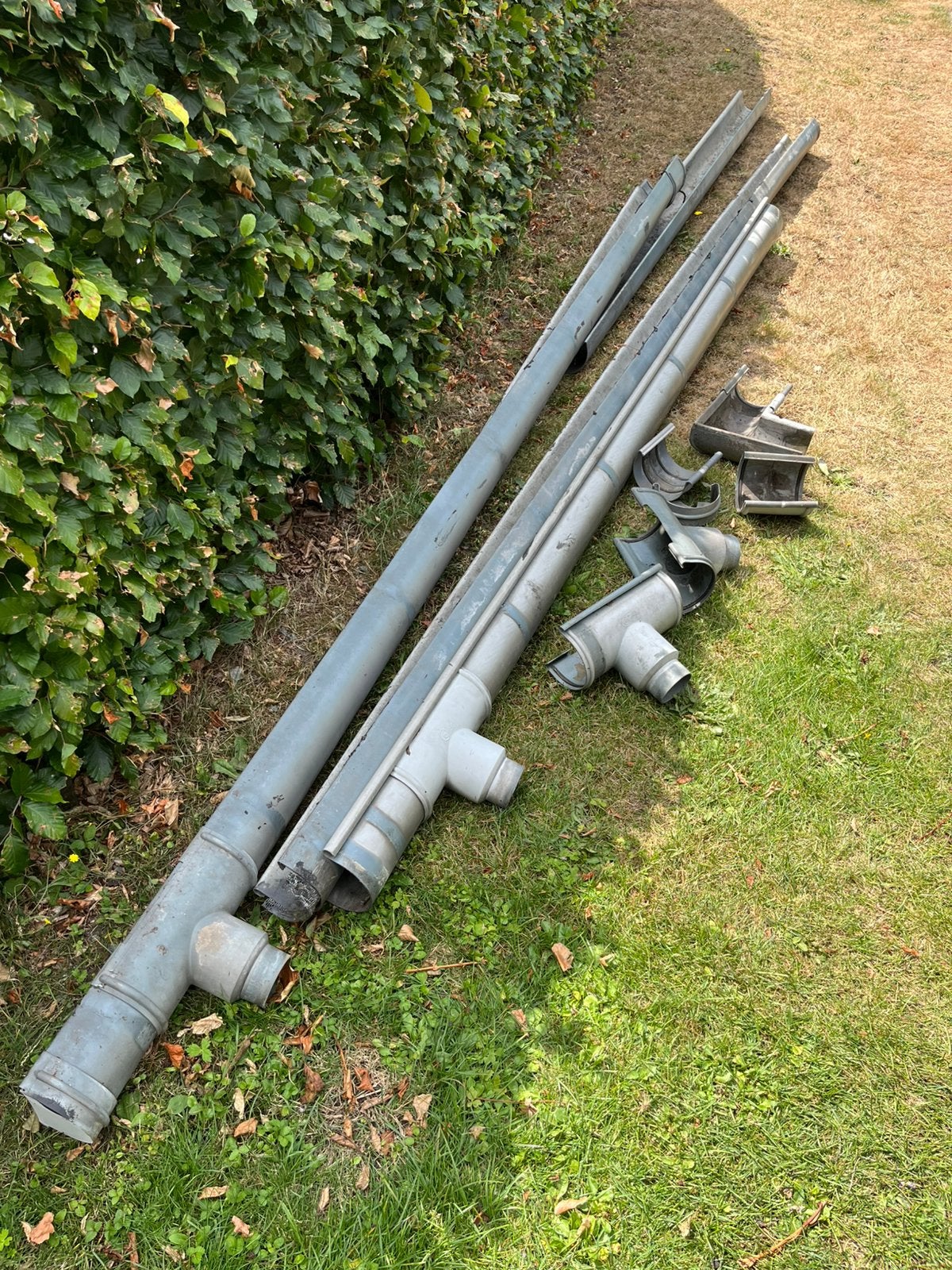 Gratis dakgoot., Ophalen, Gebruikt, PVC, Dakgoot