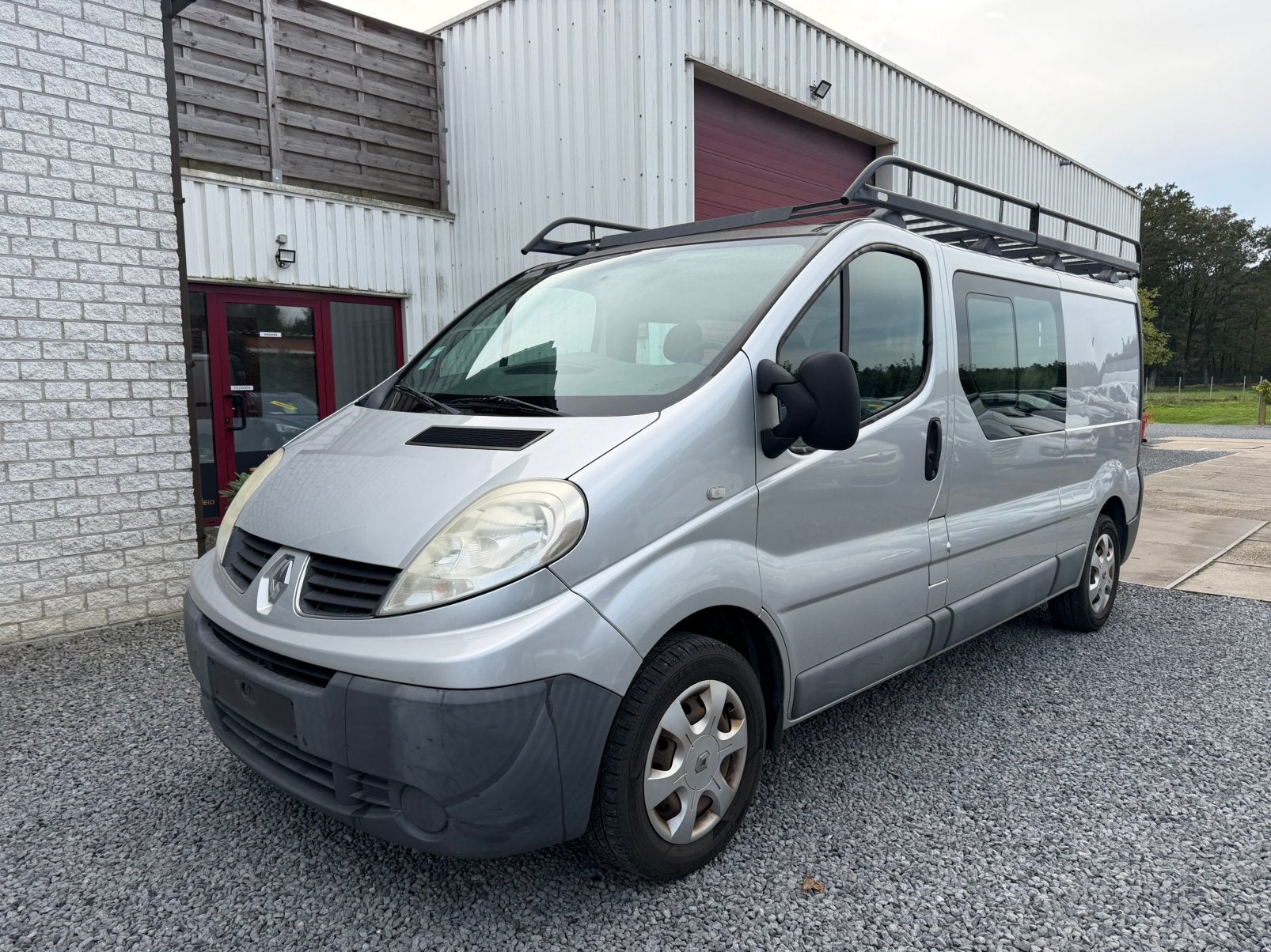 Renault Trafic 2.0 dCi 114 pk DUBBEL CABINE 2011 AIRCO /NAVI, Dealer onderhouden, 1995 cc, Zwart, https://public.car-pass.be/k