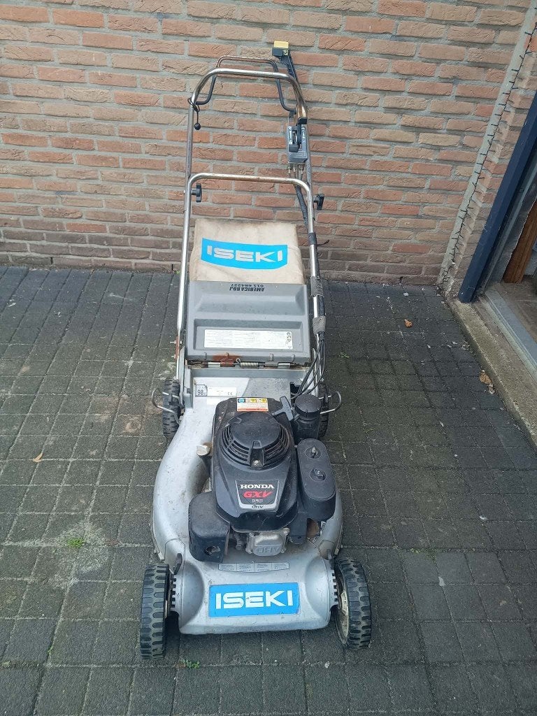 ISEKI zelftrekker, Tuin en Terras, Ophalen, Cirkelmaaier, Versnellingen, Benzine-grasmaaier