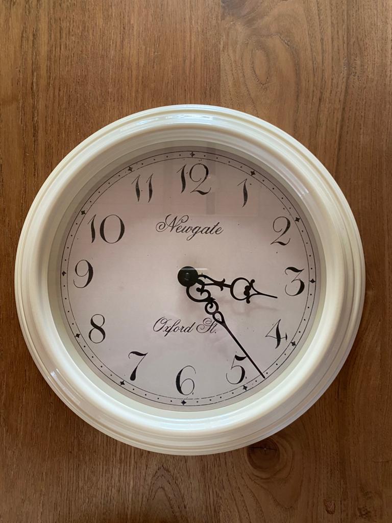 Horloge de style campagnard, Enlèvement, Comme neuf