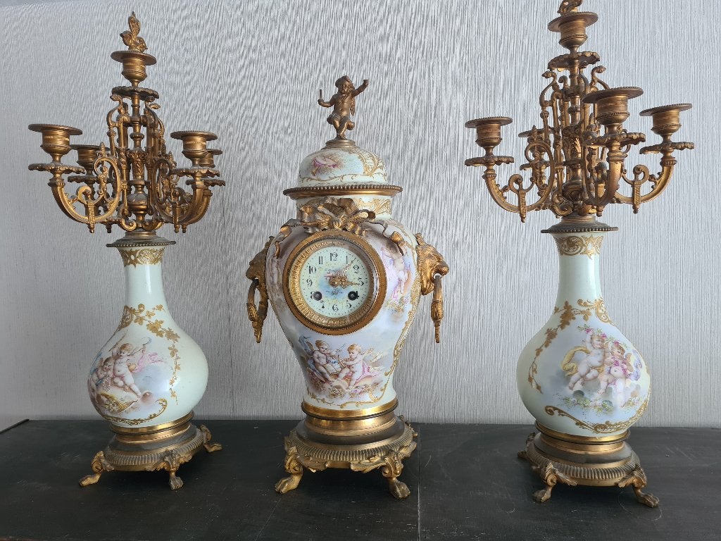 antiek 3 delig kaststel met klok, Antiquités & Art, Antiquités | Horloges, Enlèvement