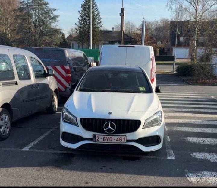 Cla180 shootingbreak, Auto's, Mercedes-Benz, Automaat, Wit, Bedrijf, CLA