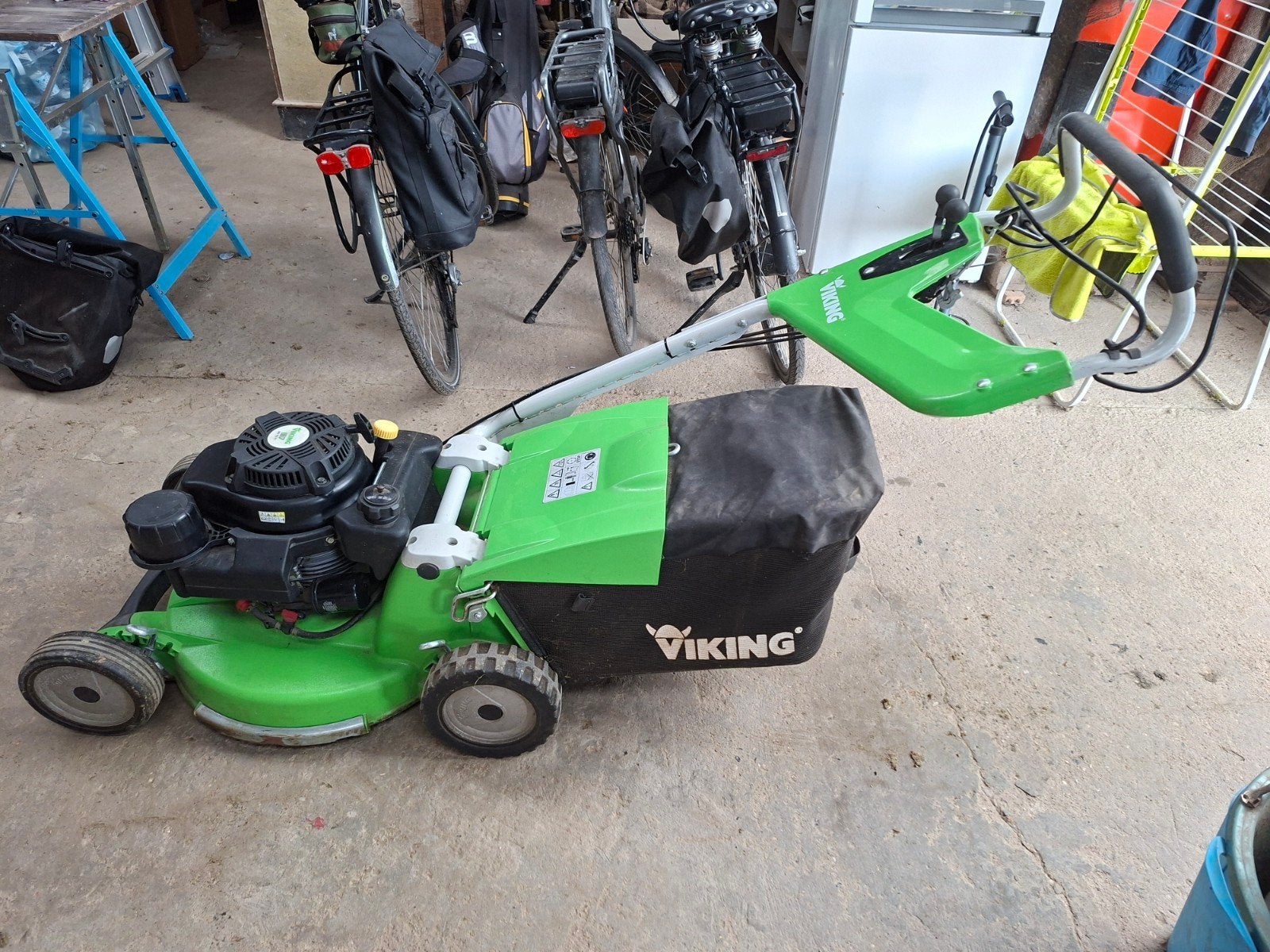 Viking MB 756 YC grasmaaier, Ophalen
