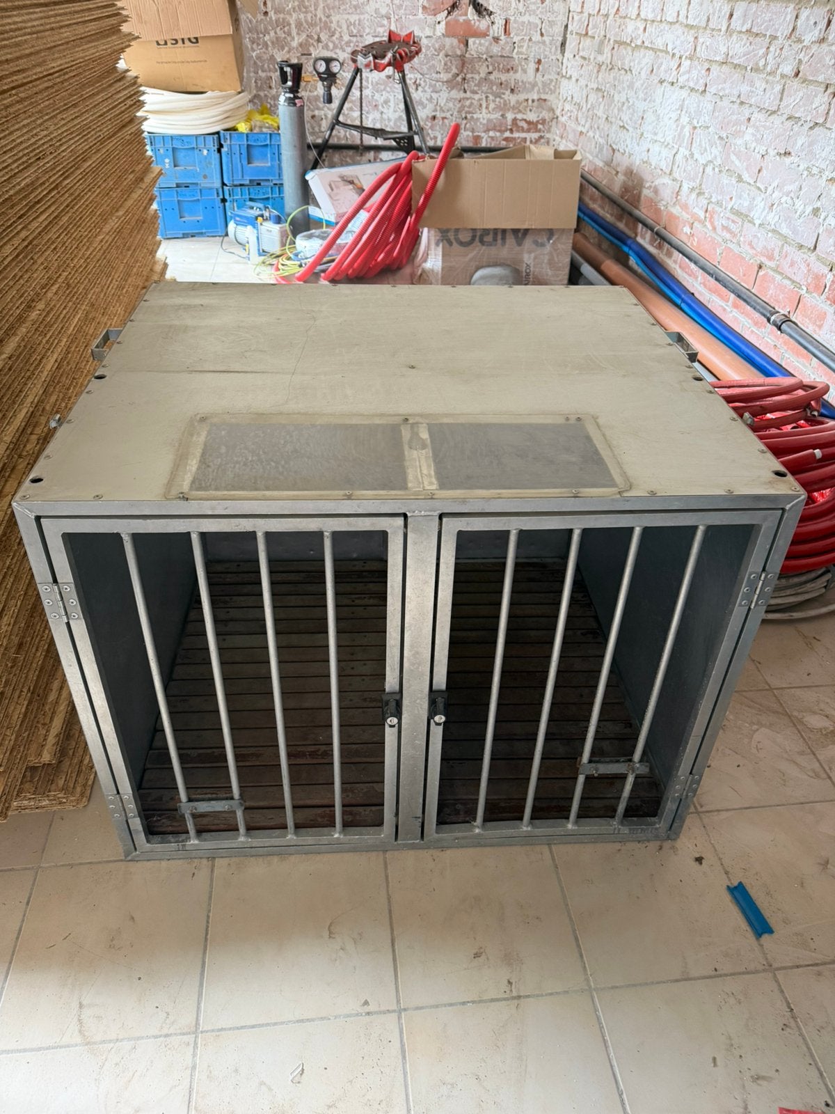 Honden bench, Dieren en Toebehoren, Ophalen, Zo goed als nieuw