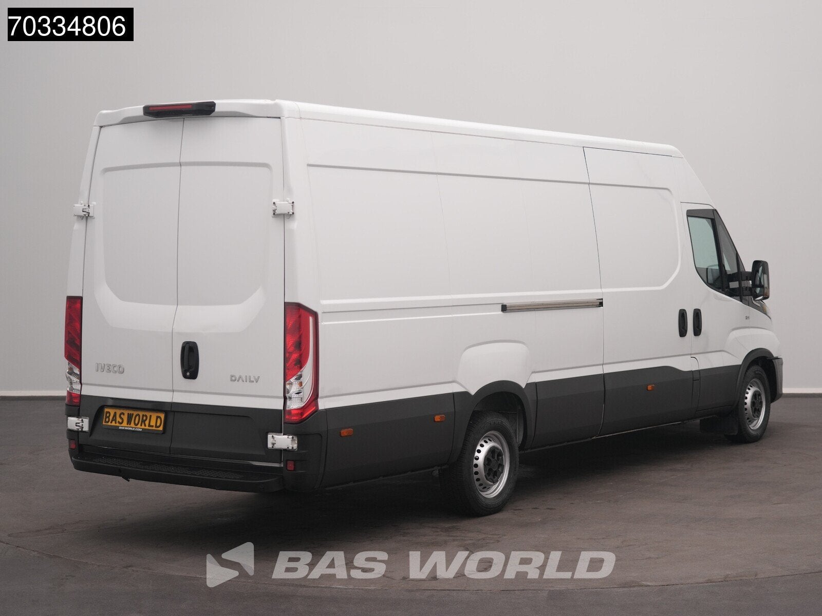 Iveco Daily 35S16 Automaat 160PK L3H2 3,5t Trekgewicht Airco, Automaat, Stof, Gebruikt, Euro 6