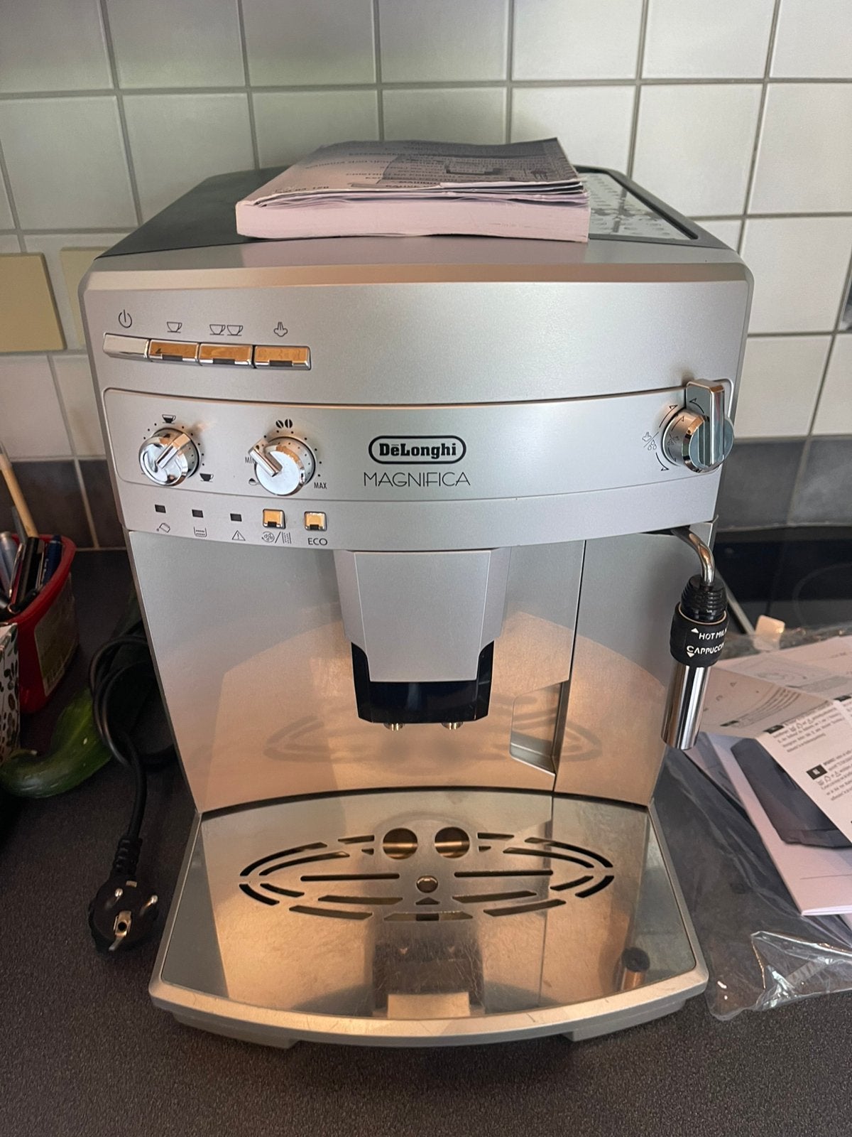 De’Longhi Magnifica ESAM 03.120, Elektronische apparatuur, Koffiezetapparaten, Ophalen, Gebruikt