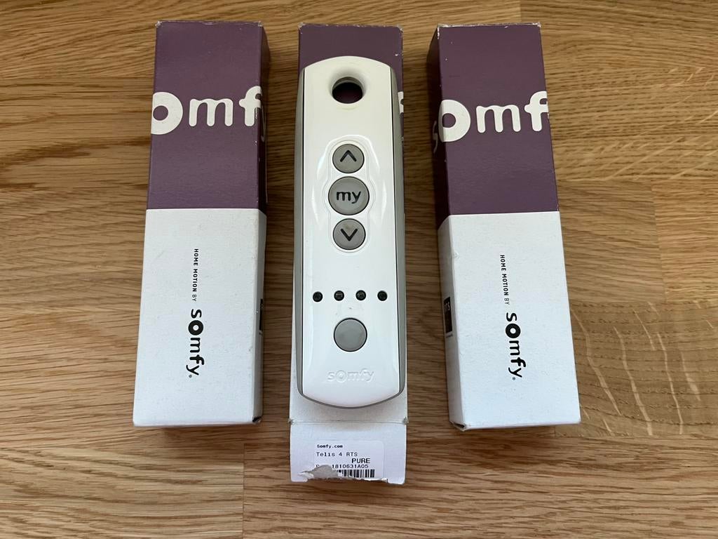 NIEUW 2x Somfy Telis 4 RTS afstandsbediening, Doe-het-zelf en Bouw, Rolluiken, Ophalen, Nieuw, Wit, Elektrische bediening