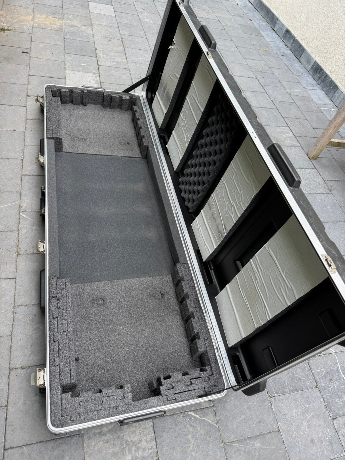 Skb 88 toetsen keyboard flightcase, Ophalen, Gebruikt, Keyboard of Synthesizer, Flightcase