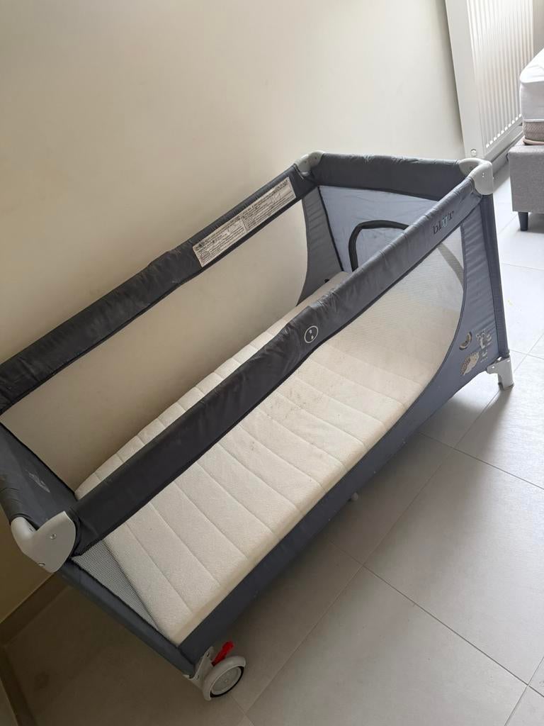 Twee reis bedden met extra matras, Kinderen en Baby's, Ophalen, 70 tot 85 cm, Zo goed als nieuw, Minder dan 140 cm