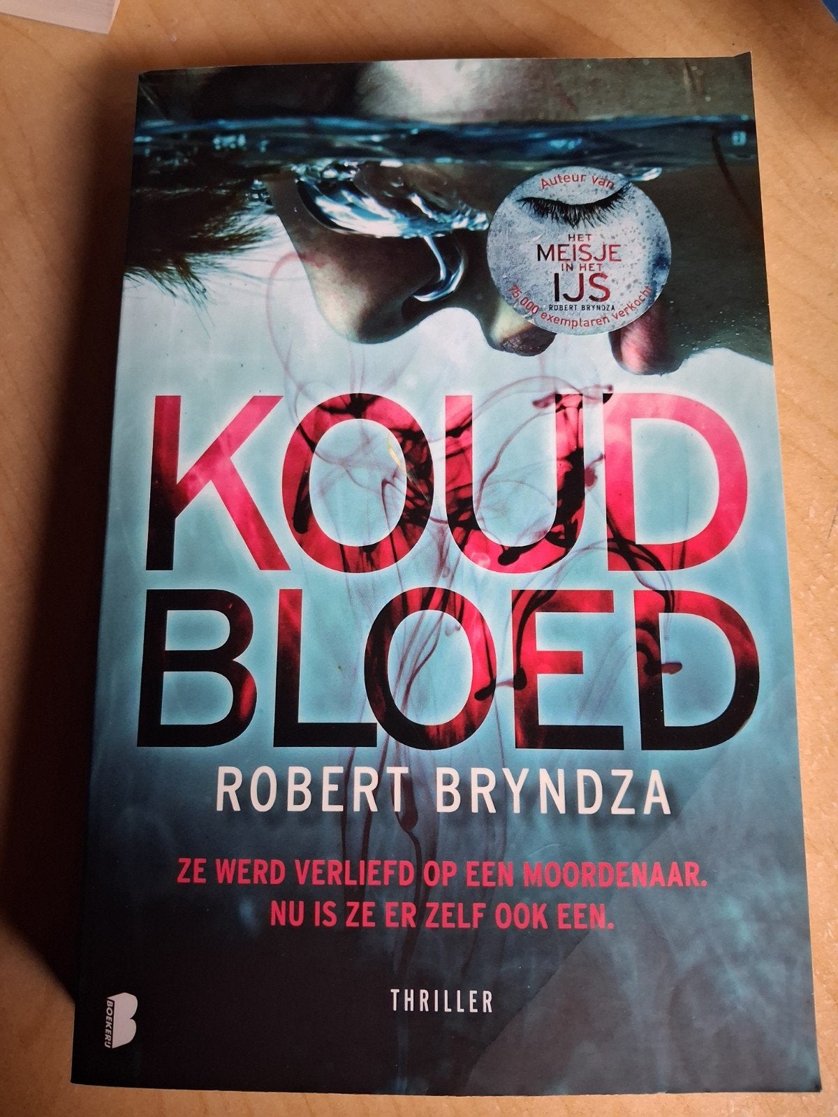 Koud bloed, Boeken, Ophalen, Nieuw, Robert Bryndza