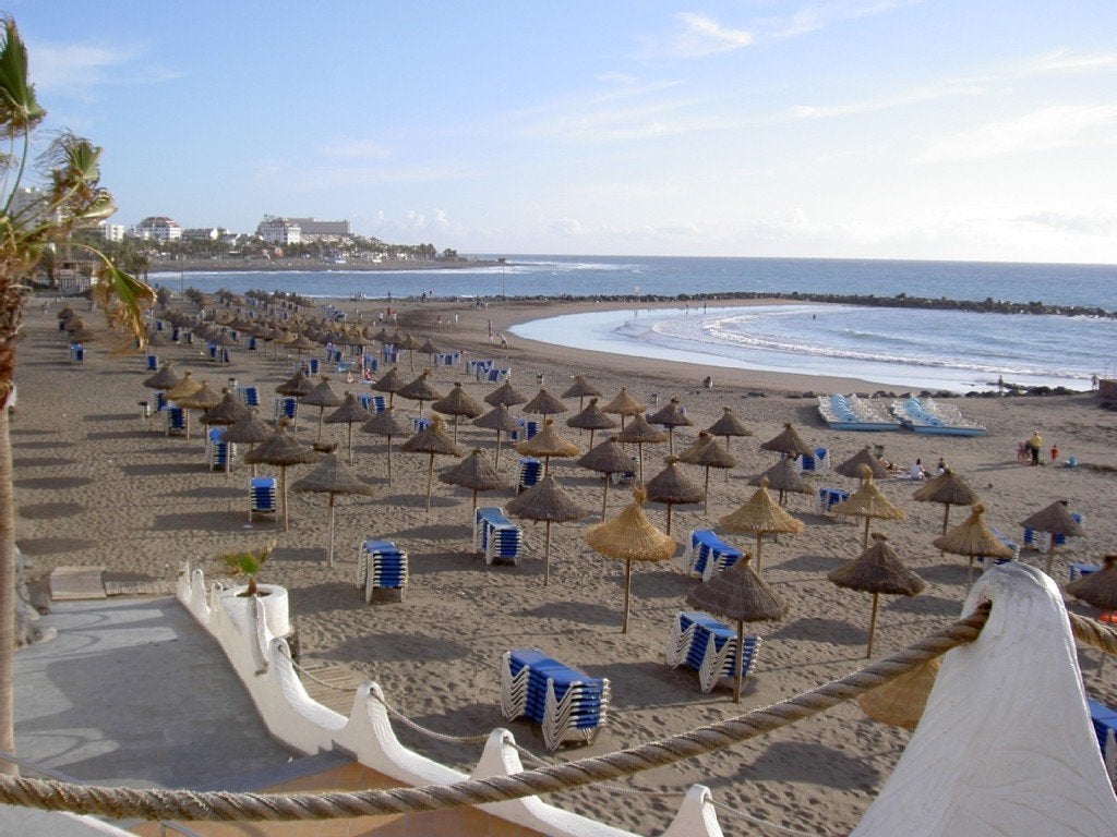 Tenerife : app 2 slprks+ zeezicht te huur oktober