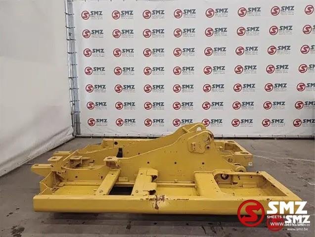 Frame as upp Caterpillar