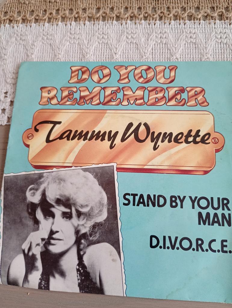 Tammy Wynette - Stand by your man / DIVORCE, Gebruikt, 7 inch, Single, Ophalen of Verzenden