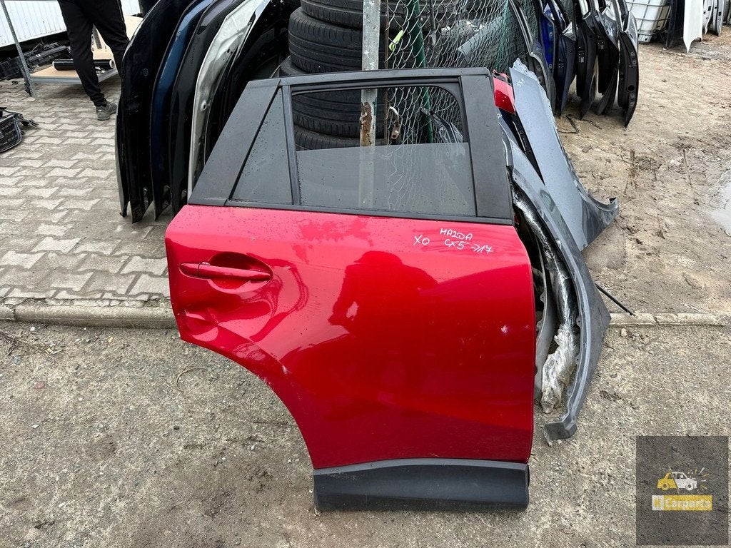 Mazda CX5 I rechterachterdeur, Gebruikt, Shinchi, Fuchu-Cho 3-1
730-8670  Hiroshima, Deur, Mazda Motor Corporation