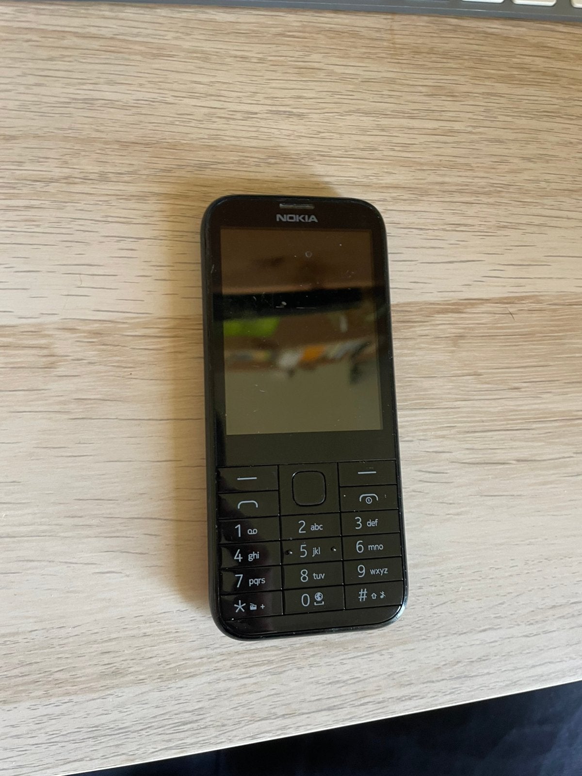 Nokia 225 gsm, RM-1012, Telecommunicatie, Mobiele telefoons | Nokia, Ophalen, Gebruikt, Zwart