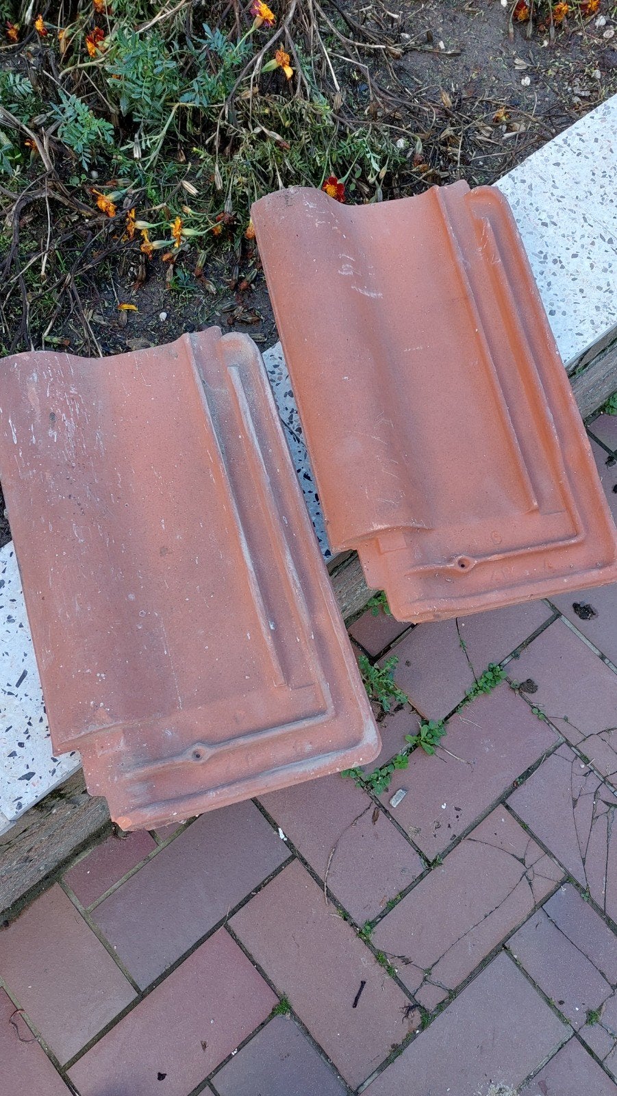 11 dakpannen Huguenot Fenal, Doe-het-zelf en Bouw, Ophalen, Gebruikt, Steen of Klei, Minder dan 5 m²