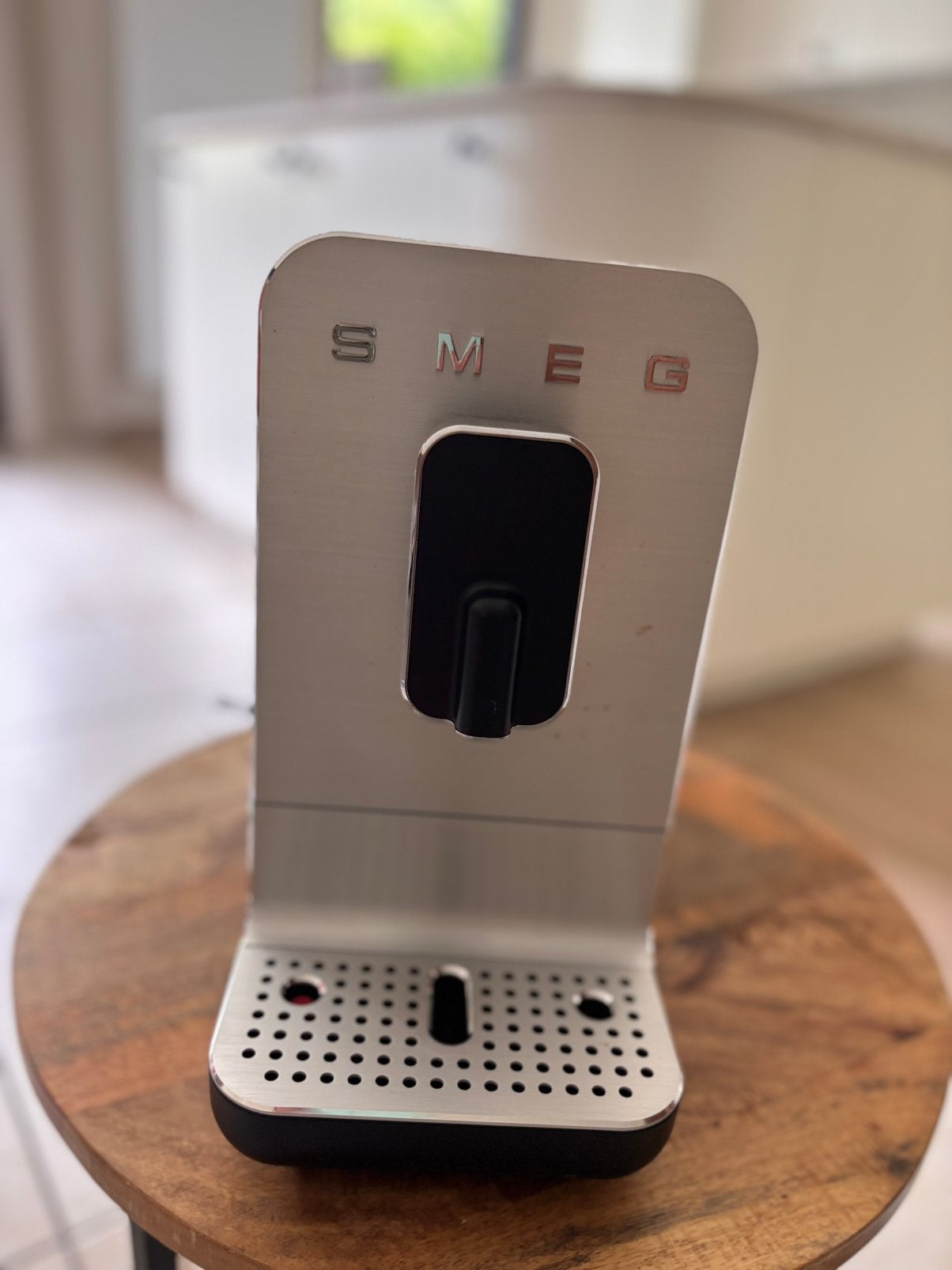 Machine à expresso full automatique SMEG BCC11BLMEU, Enlèvement, Comme neuf