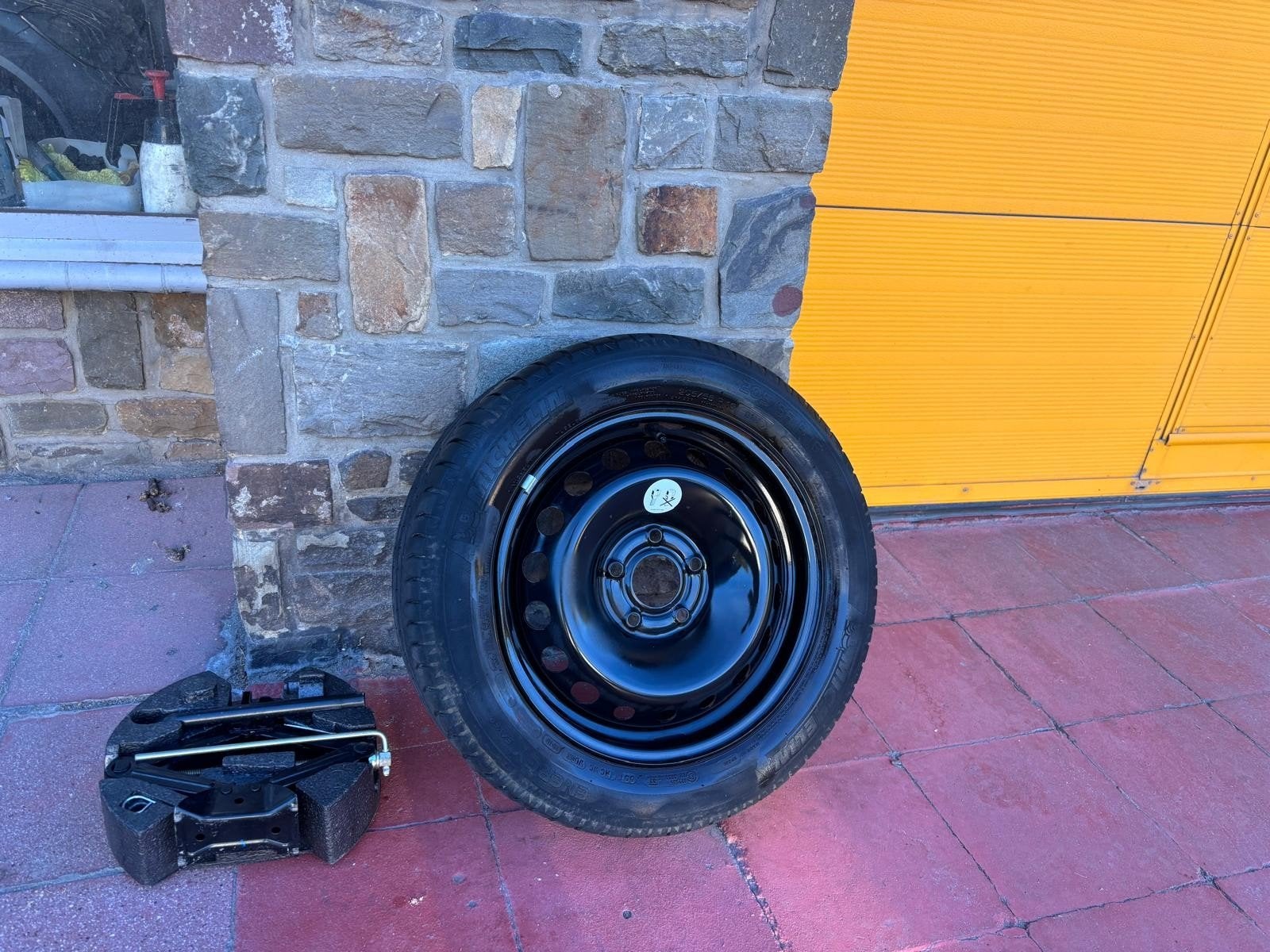 Roue de secours Renault,Dacia (205/55R16 ) galette neuf, Autos : Pièces & Accessoires, Enlèvement, Neuf, Suzuki