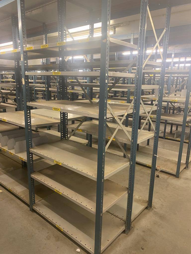 Gebruikte legbordstellingen elekrolux, Ophalen of Verzenden