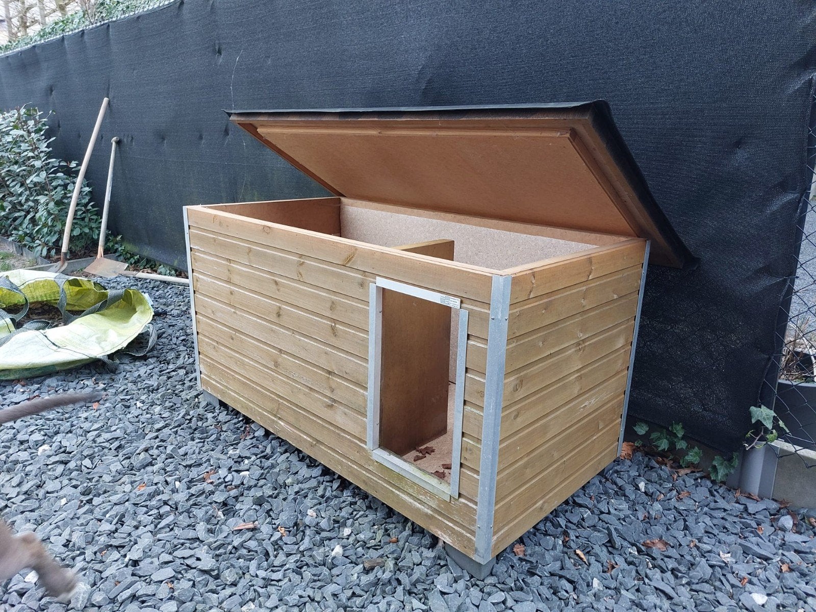 Luxe houten hondenhok (70x140 cm) met openklapbaar dak, Dieren en Toebehoren, Hondenhokken, Ophalen, Hondenhok