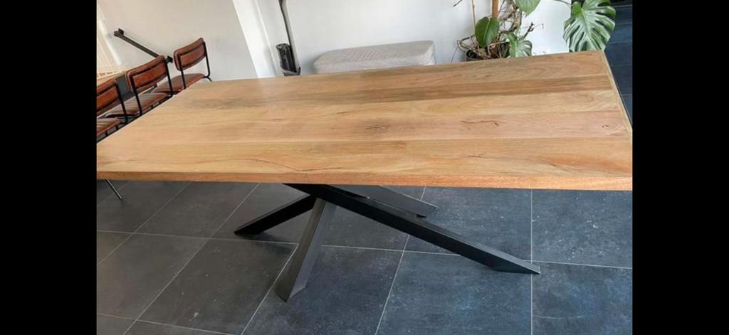 Table en manguier massif, Enlèvement, Comme neuf, Rectangulaire