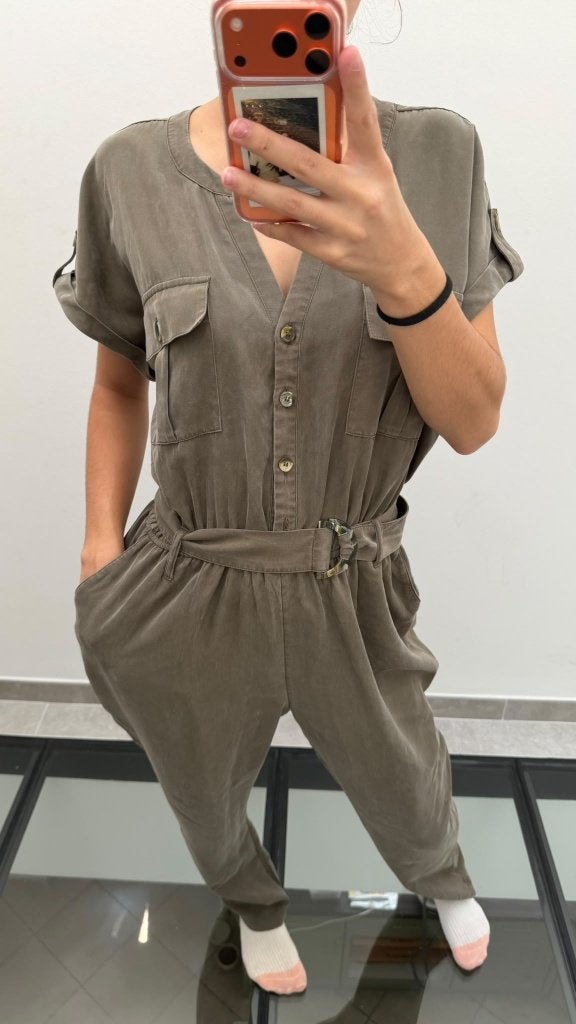 combinaison dame taille 44 Lola Liza, Taille 42/44 (L), Enlèvement ou Envoi, Beige, Lola liza