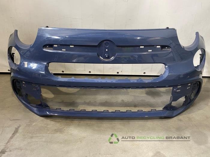 Pare-chocs avant d'un Fiat 500L (407/C), -, 3 mois de garantie, Utilisé, Fiat