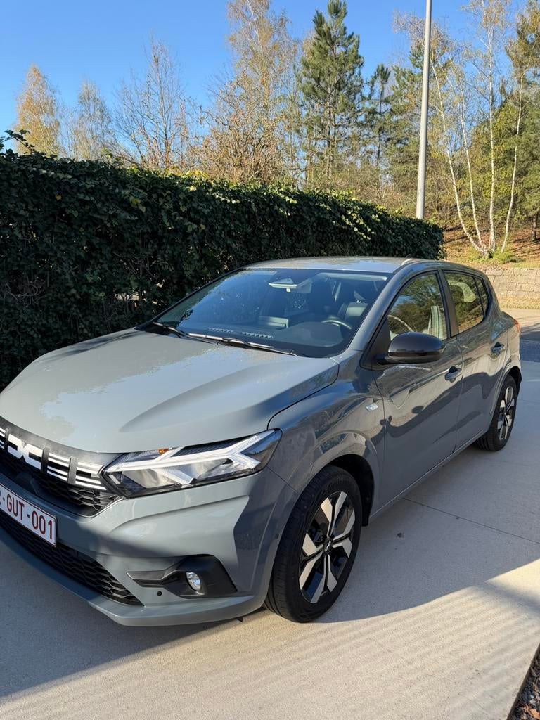 Dacia Sandero 67 KW (91 PK)  - Automaat, Auto's, Automaat, Stof, Zwart, 5 zetels