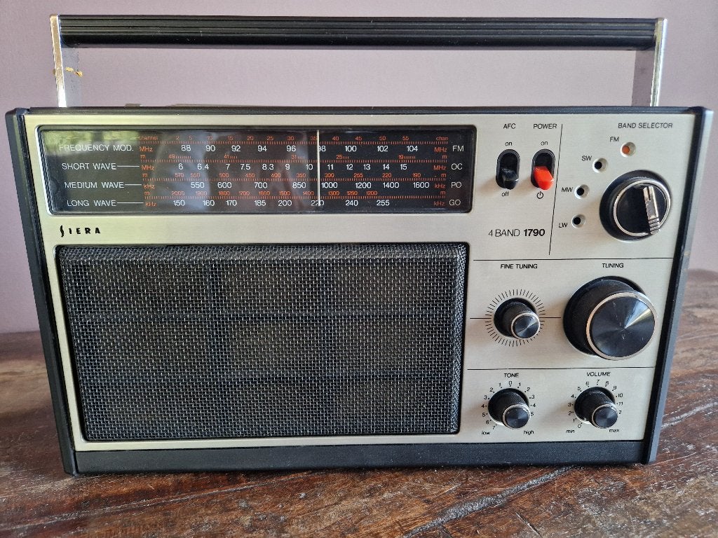 Vintage Siera Dux 4 Band 1790 transitor Radio, Enlèvement ou Envoi