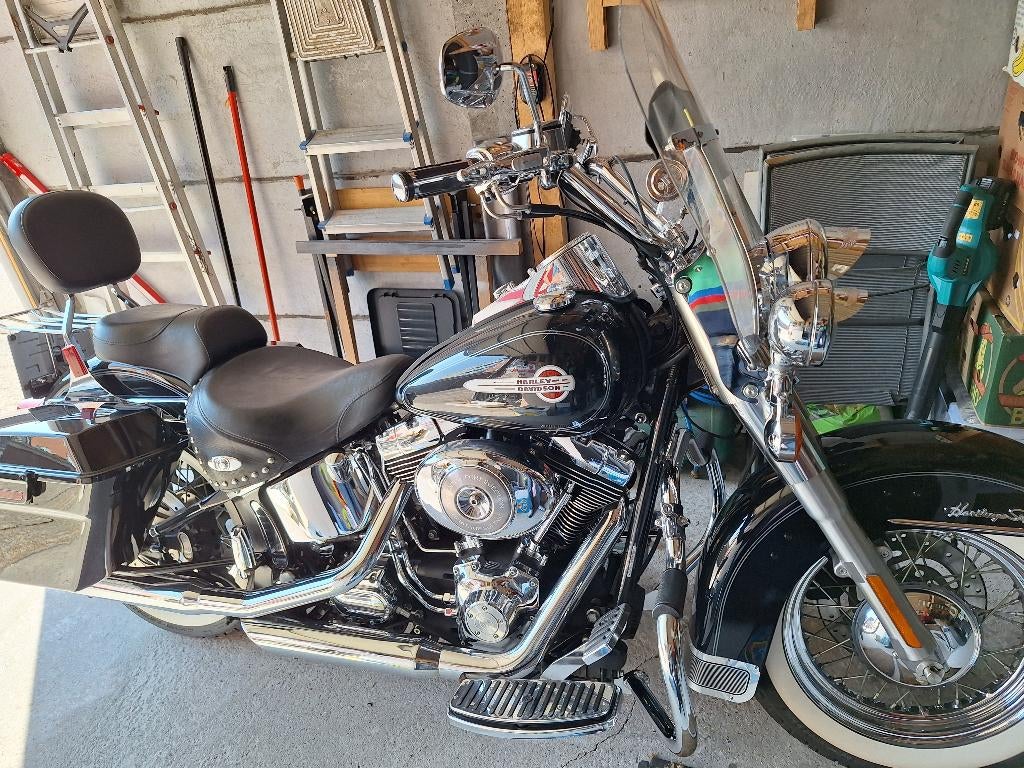harley davidson, 2 cylindres, 1450 cm³, Permis Moto A2 minimum, 12 à 35 kW