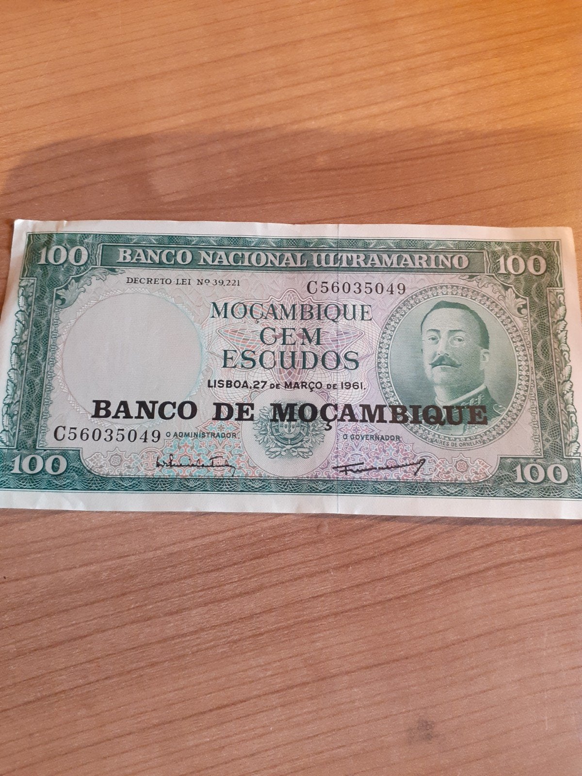 Biljet  Mozambique, Timbres & Monnaies, Enlèvement