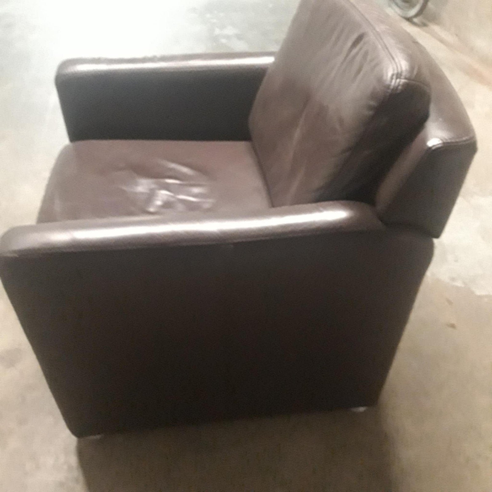 Lederen  zetel ( 1pers), Huis en Inrichting, Fauteuils, Ophalen, Zo goed als nieuw, Modern, 50 tot 75 cm
