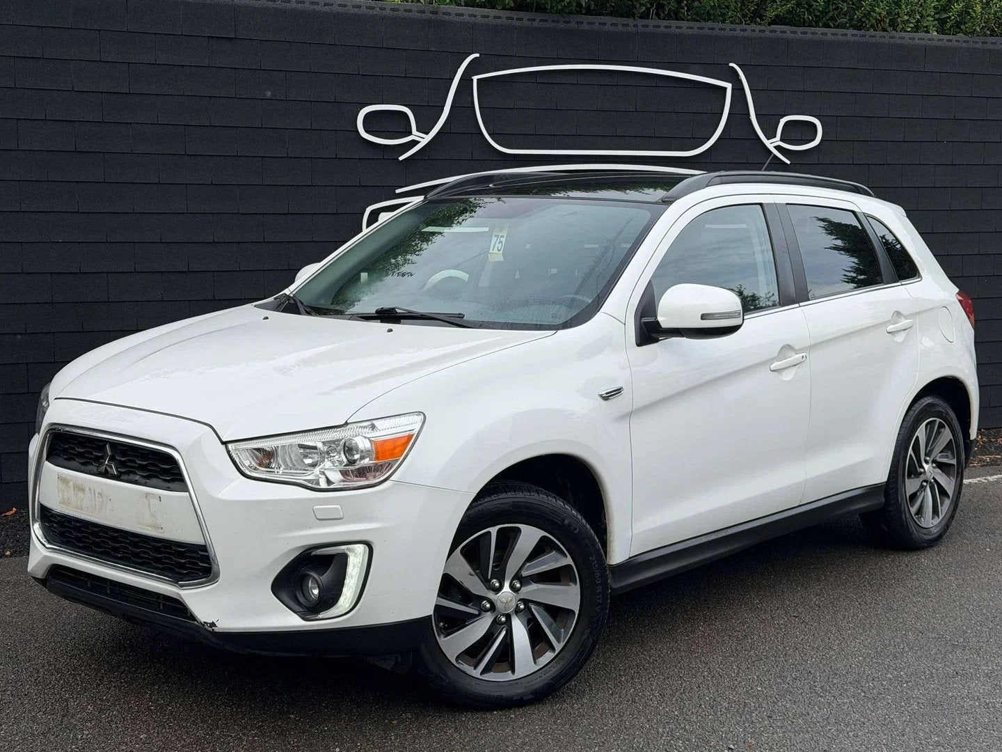 Mitsubishi ASX 2.2 Di-D 4WD+NAVI+CAMERA+TOIT PANO+CUIR+EURO, Auto's, Automaat, Euro 5, 4 cilinders, Wit