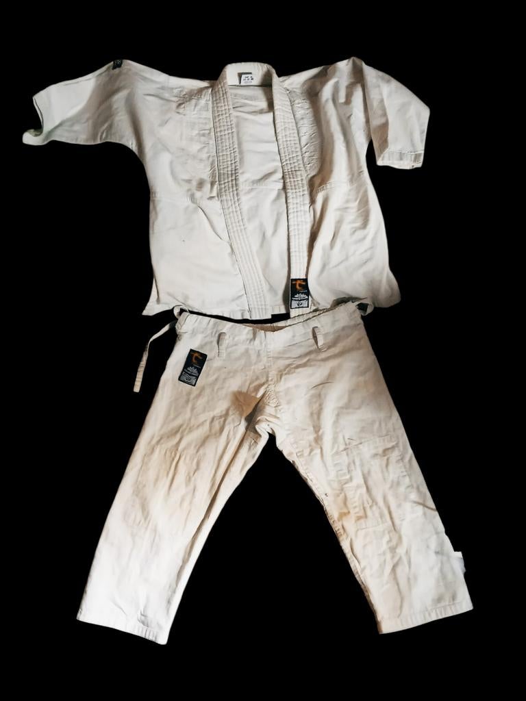 Kimono judo enfant Go Sport taille 110 cm, Ophalen of Verzenden, Judo