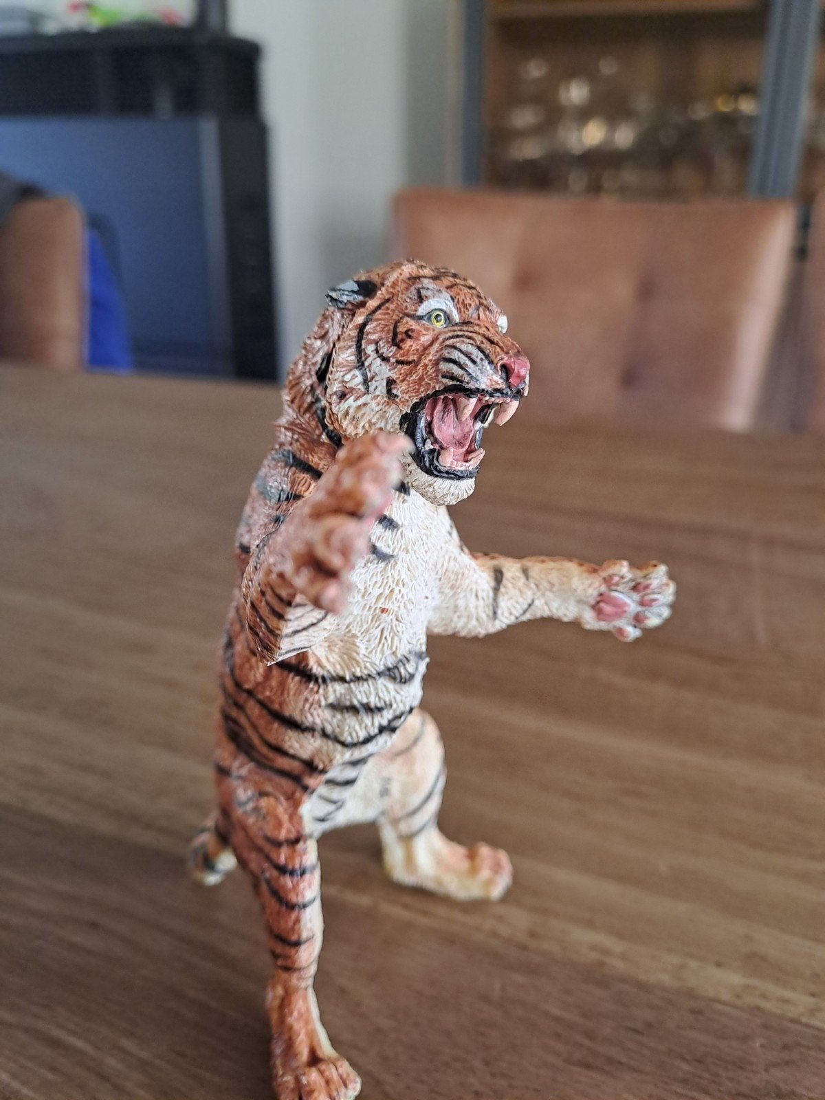 attacking tiger 1/35, Ophalen of Verzenden, Nieuw, Groter dan 1:35, Figuur of Figuren