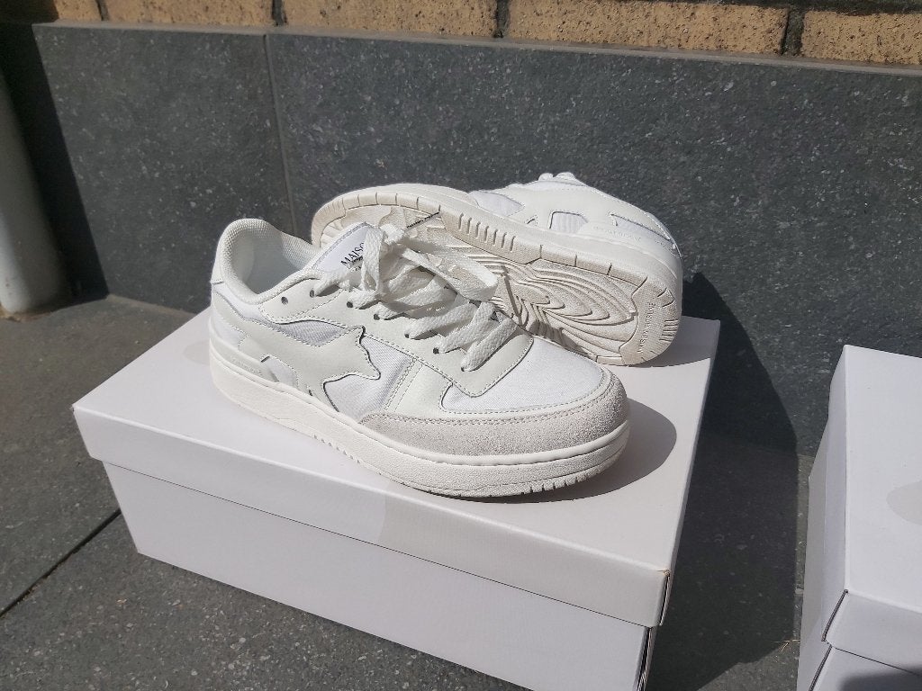 maison kitsuné taille 38 et 40, Enlèvement ou Envoi, Sneakers et Baskets, Comme neuf, Blanc