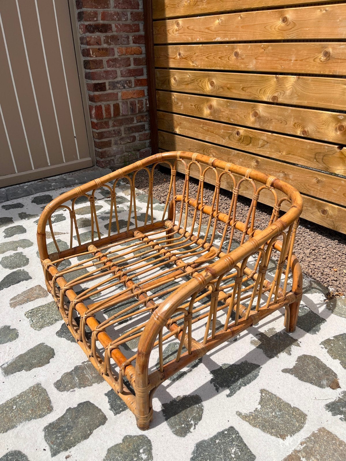 Rotan kattenmand of hondenmand, Ophalen