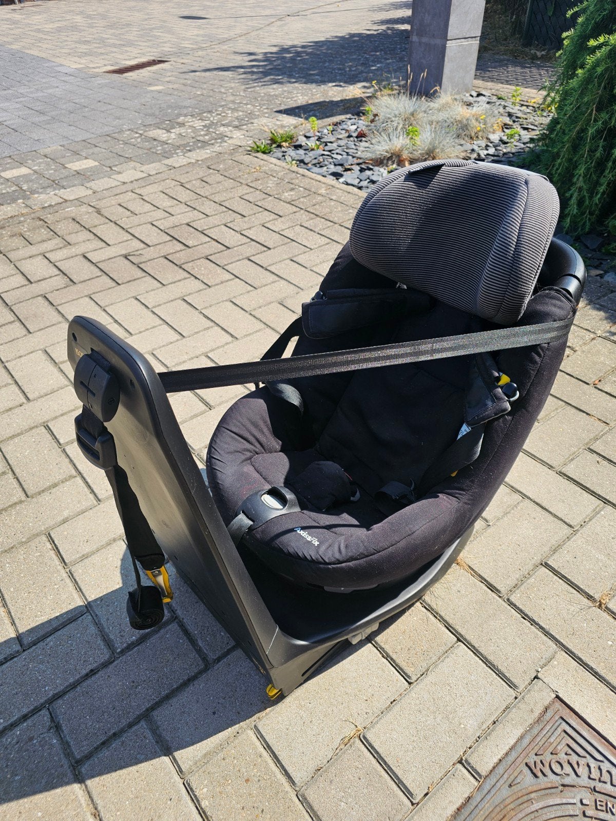 Siège bébé 1/2/3 pivotant isofix AxissFix en très bon état, Enfants & Bébés, Sièges auto, Isofix, Enlèvement