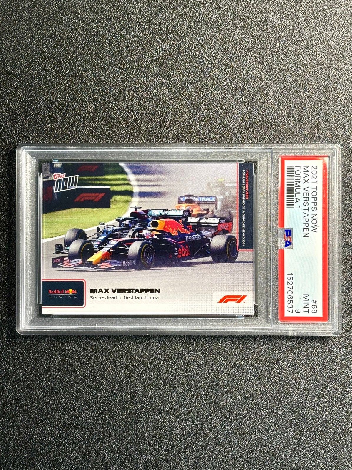 PSA 9 Max Verstappen Topps Now F1 69, Ophalen of Verzenden, Nieuw, Plaatje